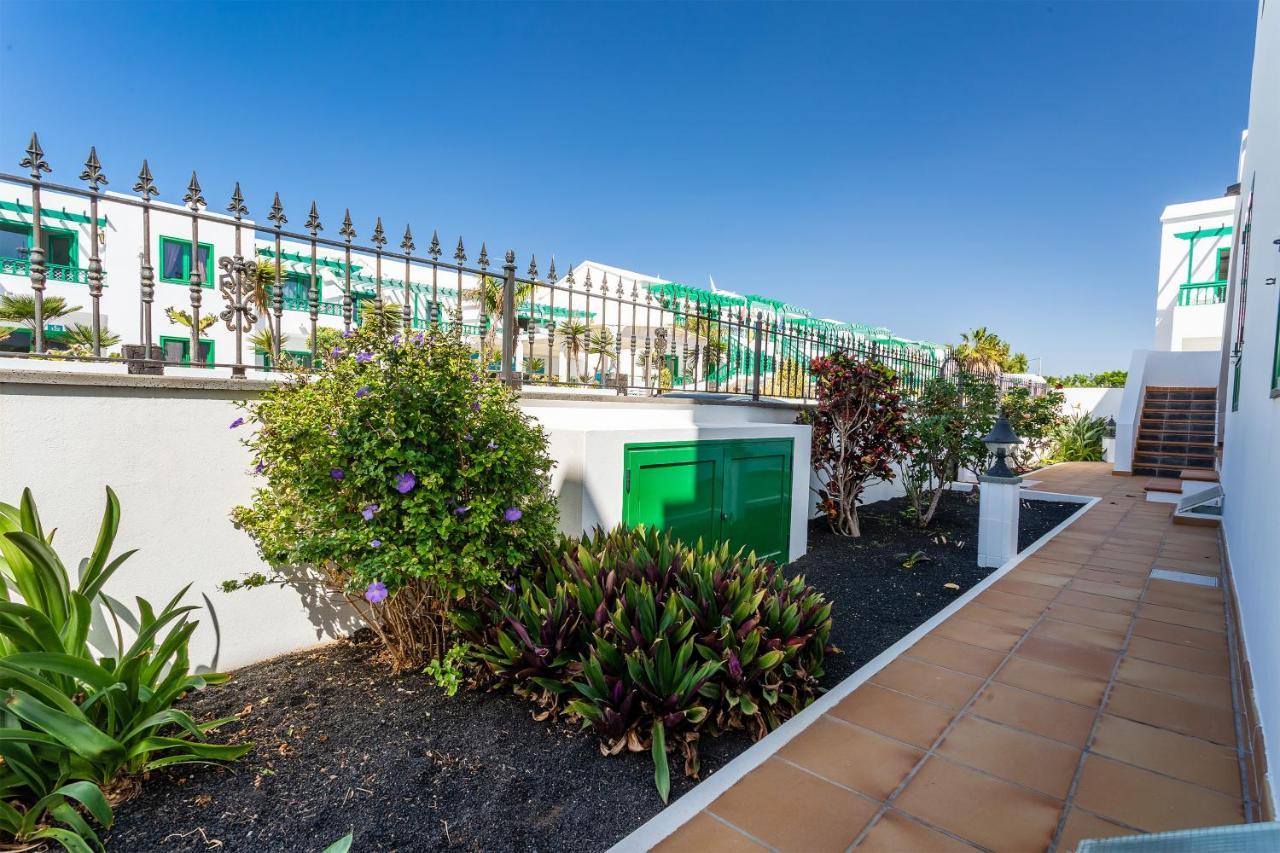 Apartamentos Los Quiqueres 卡门港 外观 照片